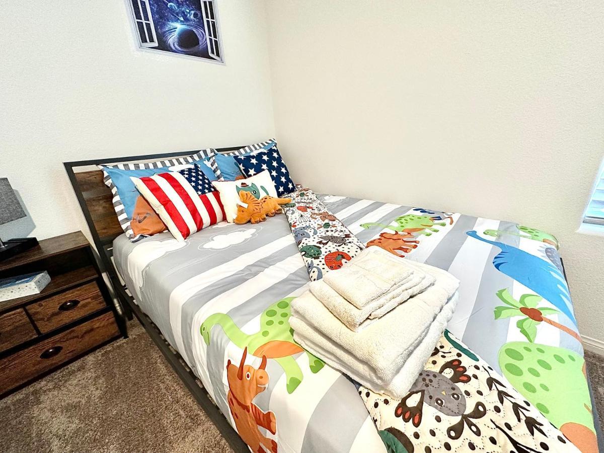 Spacious House, 5 Bedrooms, Sleeps 12, Near Las Vegas Strip And Airport Buitenkant foto