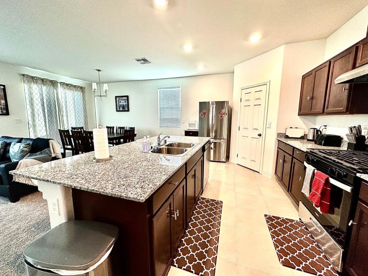 Spacious House, 5 Bedrooms, Sleeps 12, Near Las Vegas Strip And Airport Buitenkant foto